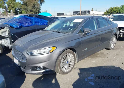 2014 Ford Fusion Hybrid Titanium z USA, uszkodzony, nr VIN 3FA6P0RU1ER241686